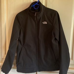 The North Face Women’s Black Soft Shell Jacket. New Never Used.